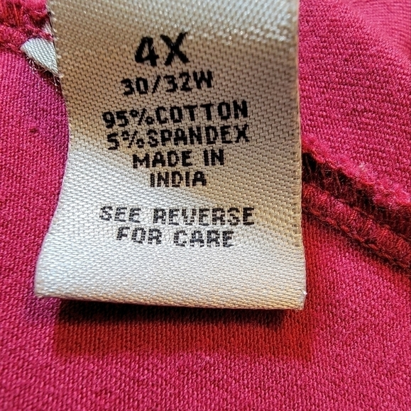 Liz & Me for Catherine's 4X 30/32W maroon tank with embellishments - Picture 7 of 9